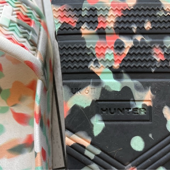 Hunter Black and White Marble Sandals Comfortable Slip-On Footwear - Picture 8 of 9